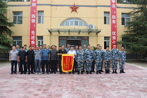 共建臨汾闊步行，軍民聯(lián)誼魚水情